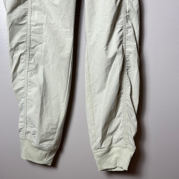 Calia Jogger Pants in Light Green - Picture 5 of 9
